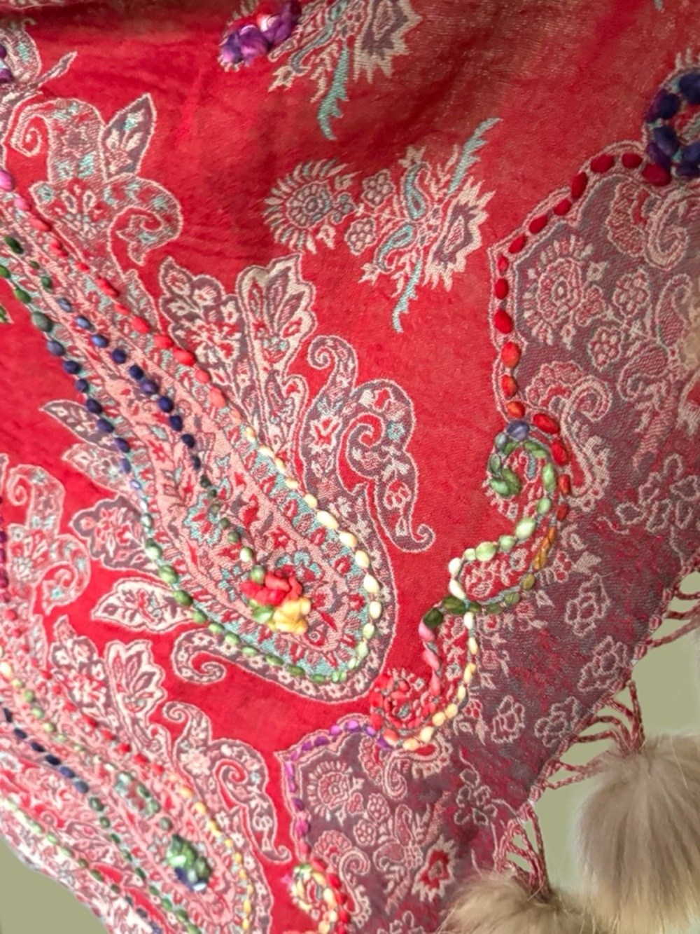 Boho paisley wool fur trimmed shawl wrap Himalayan Yak - Picture 12 of 13